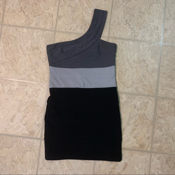 One Shoulder Tri Color Dress - Picture 1 of 2